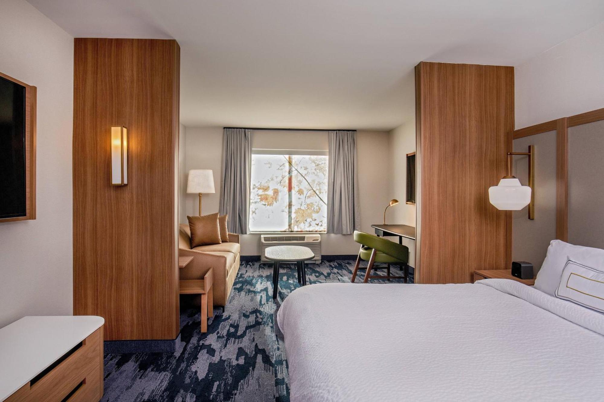 Fairfield Inn & Suites By Marriott Boston Walpole Exterior foto